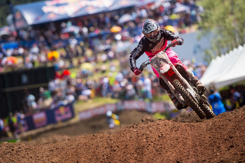 Seely Scores Fifth Overall at Thunder Valley National