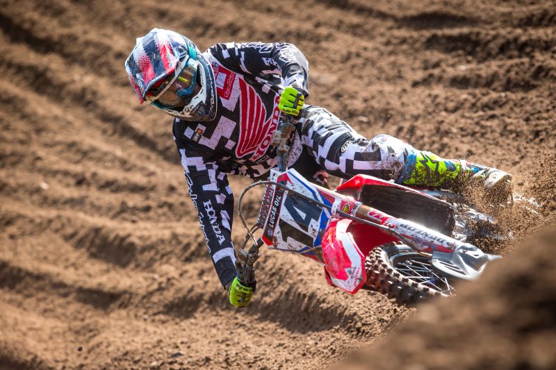 Seely, Craig Finish Sixth and Seventh at Southwick National