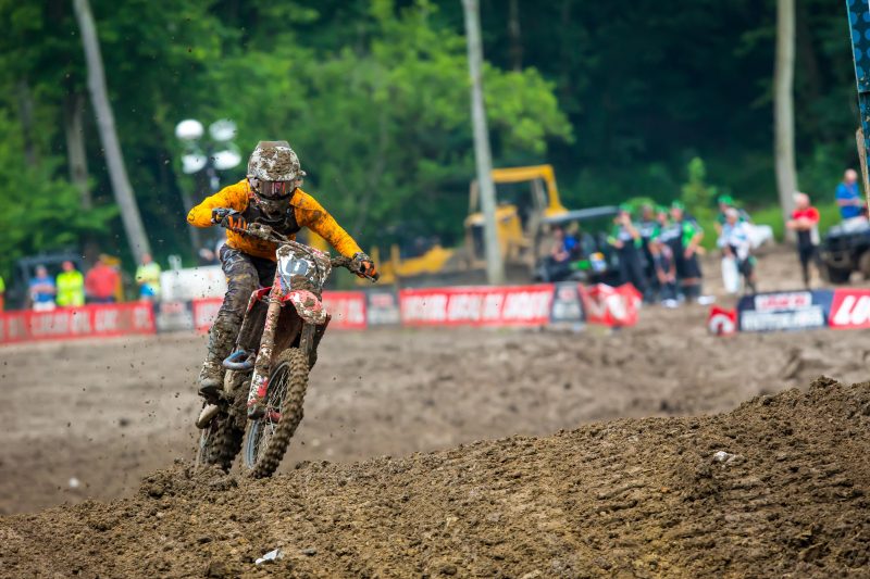 Roczen Closes Out AMA Pro Motocross Season With Podium Finish, Sportsman of the Year Honors