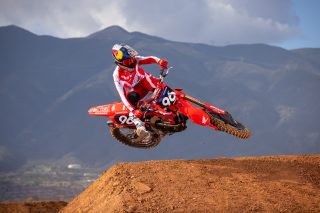 23 Team Honda HRC_HLawrence action_24