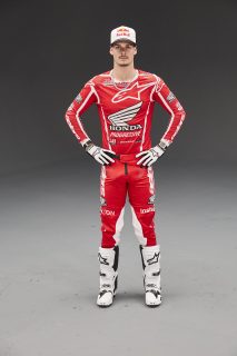 26 Jett Lawrence_full body 1