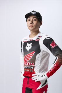 26 Jo Shimoda_headshot 1