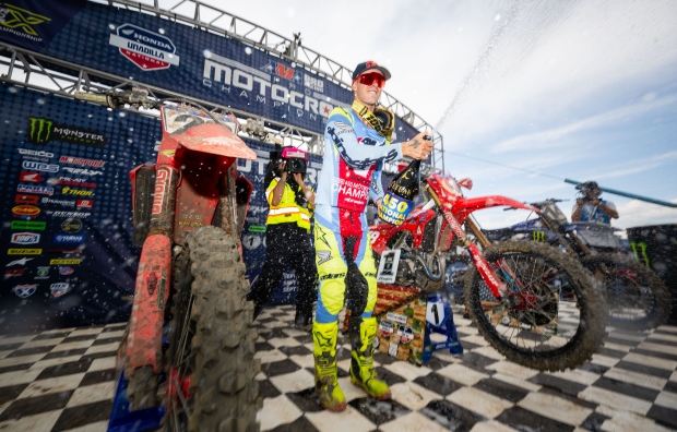 NEWS FLASH: 2023 AMA 250SX West Region Championship to Jett Lawrence