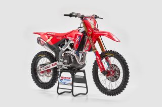 25 Honda HRC Progressive_Jett Lawrence CRF450RWE static 35