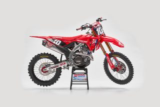 25 Honda HRC Progressive_Chance Hymas CRF250RWE static 3