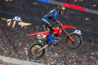 2025_GLENDALE_SX_ALIGN_MEDIA_AL6_8758B