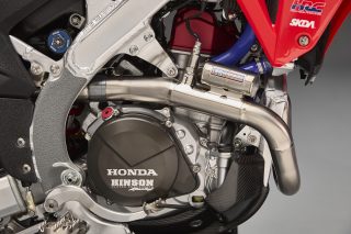 26 Jett Lawrence CRF450RWE_details 10