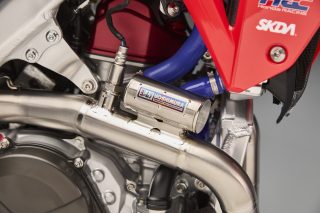 26 Jett Lawrence CRF450RWE_details 12