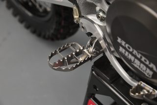 26 Jett Lawrence CRF450RWE_details 24