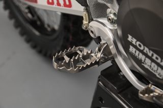 26 Jett Lawrence CRF450RWE_details 25
