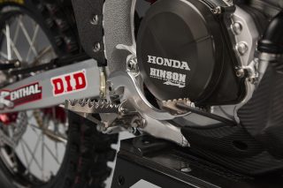 26 Jett Lawrence CRF450RWE_details 57