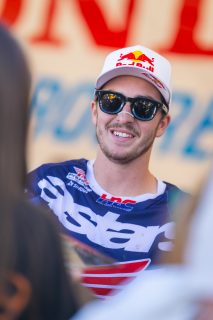 2026_GLENDALE_SX_ALIGN_MEDIA_AL6342599